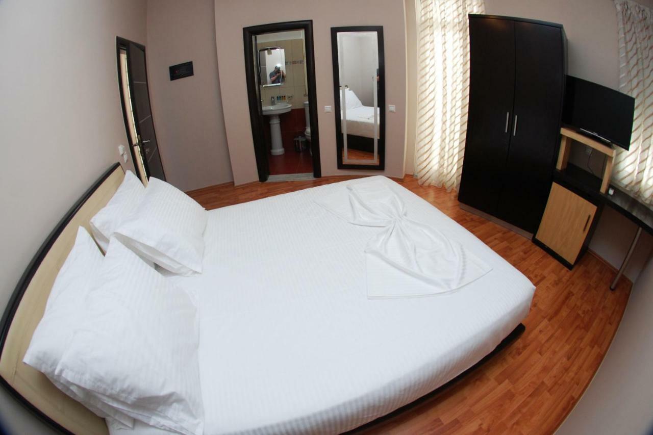 Hotel Ramo Saranda Eksteriør billede