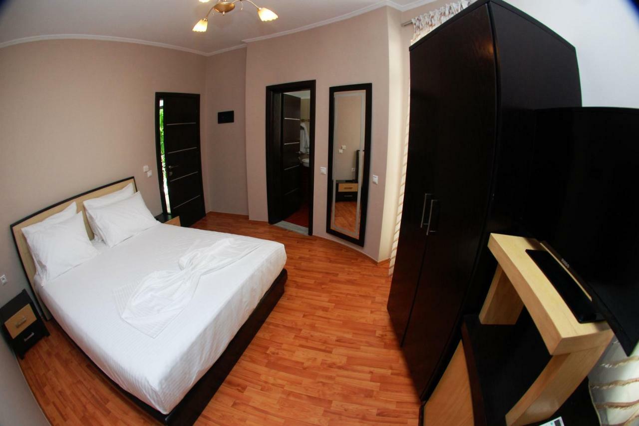 Hotel Ramo Saranda Eksteriør billede