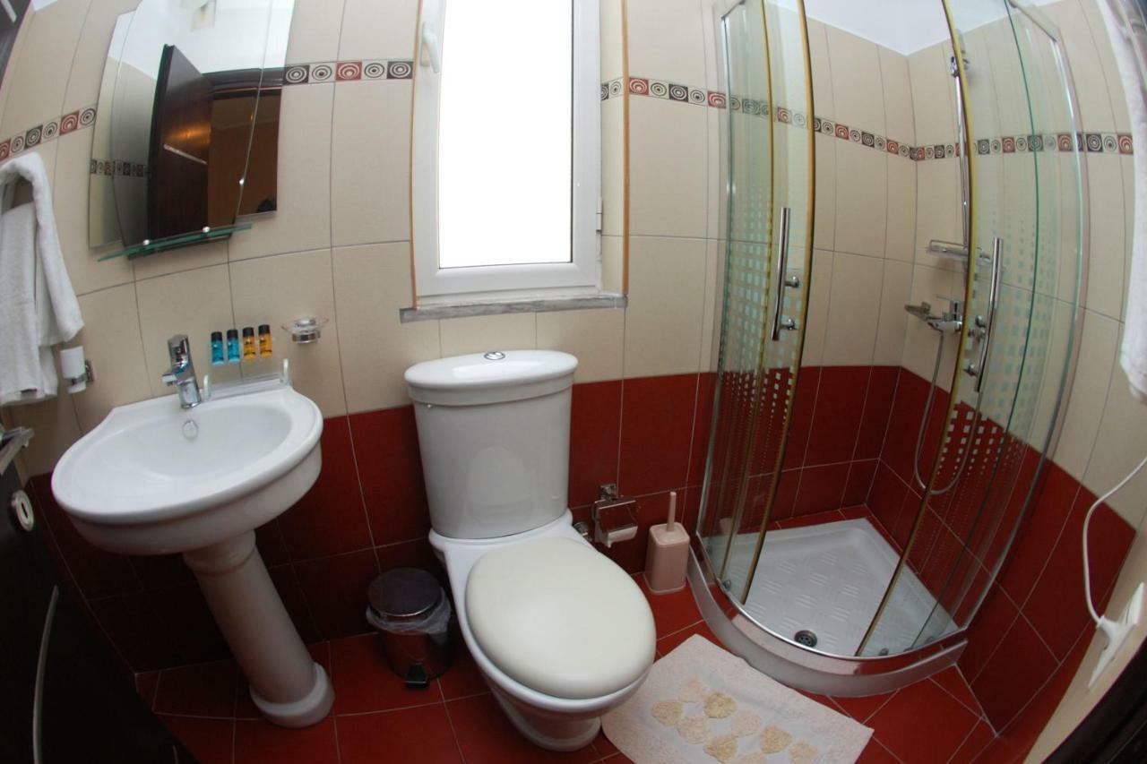 Hotel Ramo Saranda Eksteriør billede