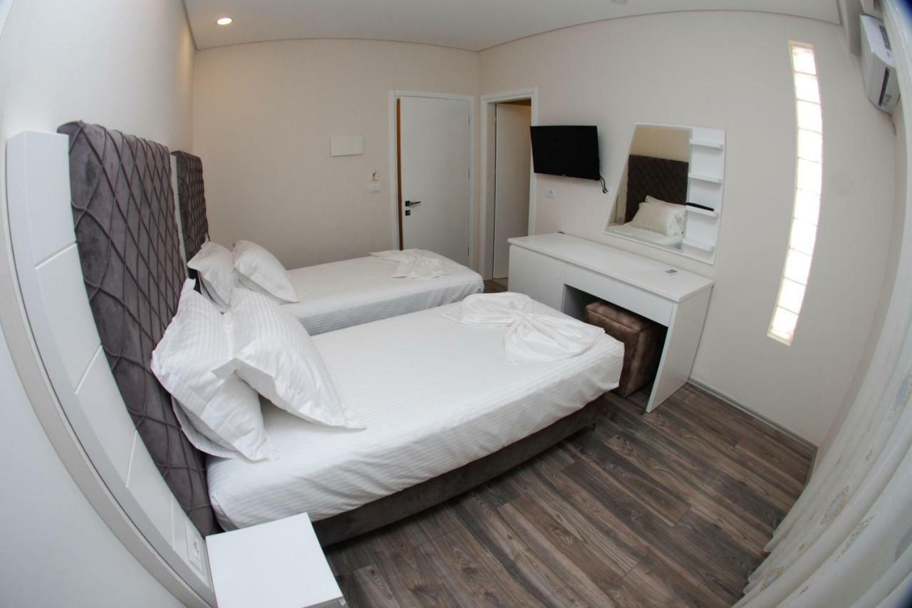 Hotel Ramo Saranda Eksteriør billede